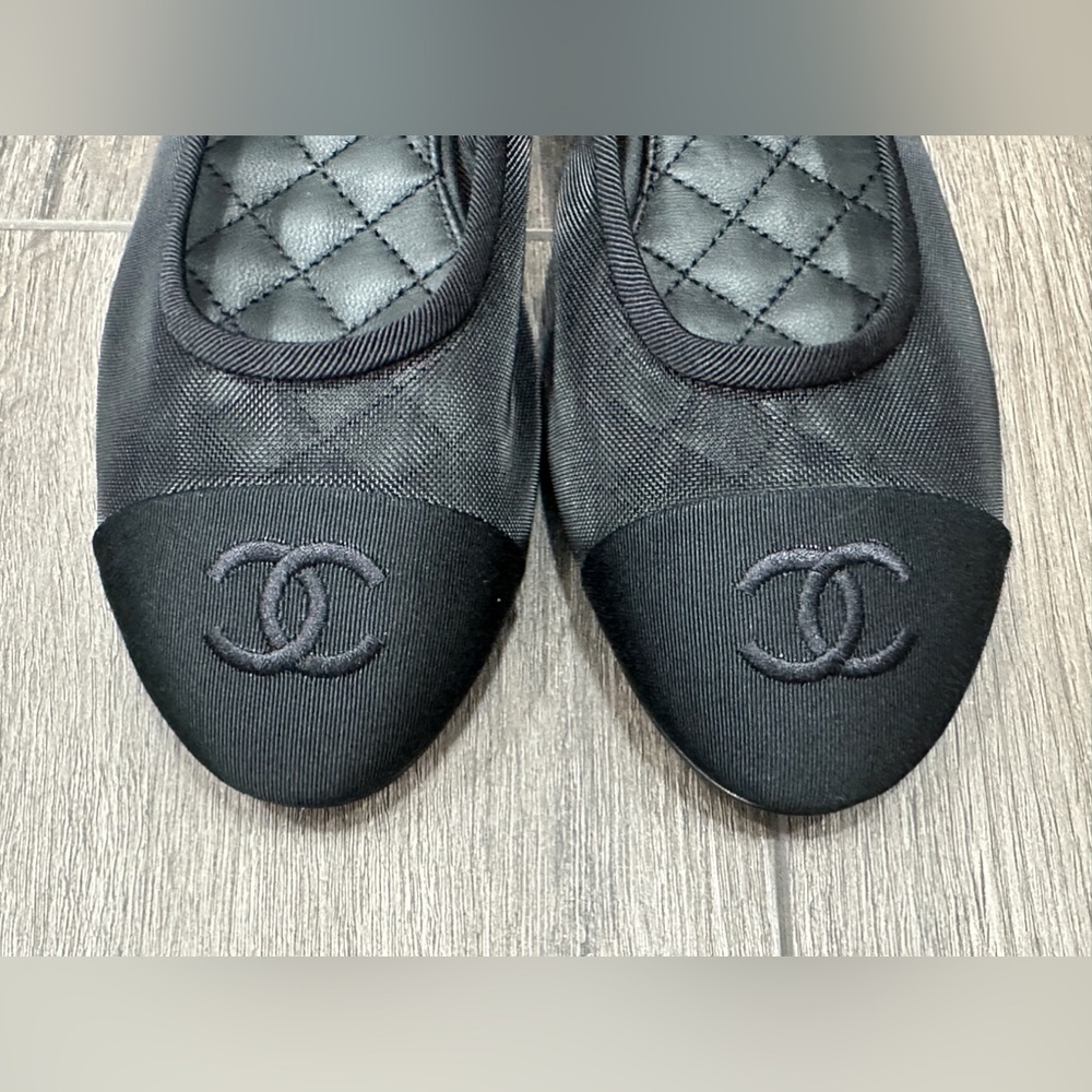 2025 CHANEL BLACK MESH BALLET FLATS BALLERINA SHOES 37 NEW - Picture 3 of 16